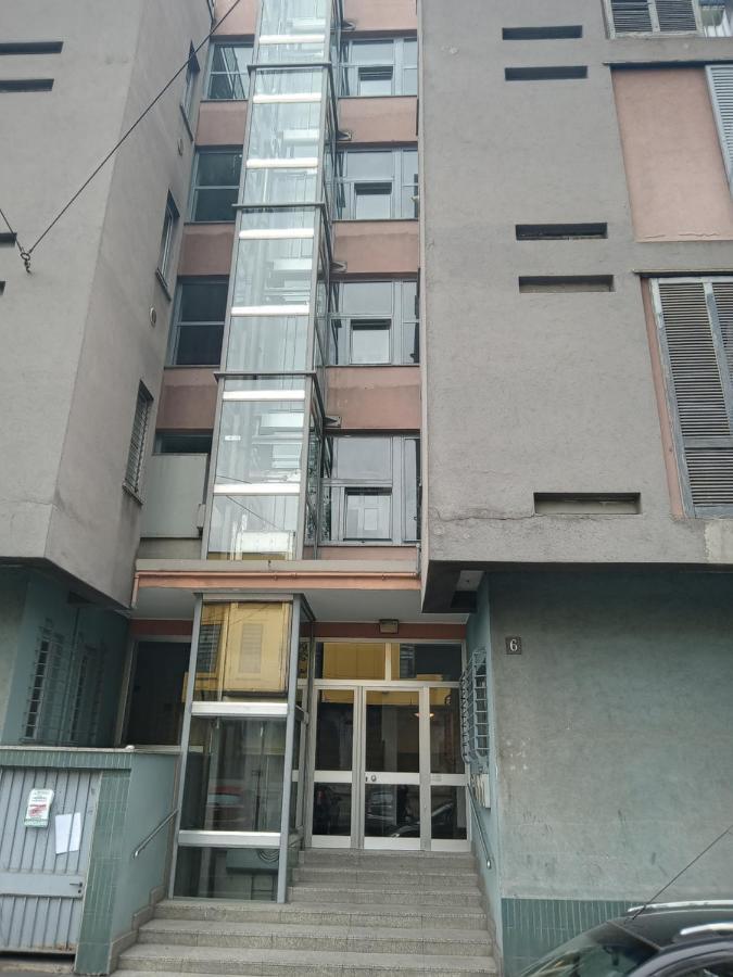 Floris Guest House Милан Экстерьер фото